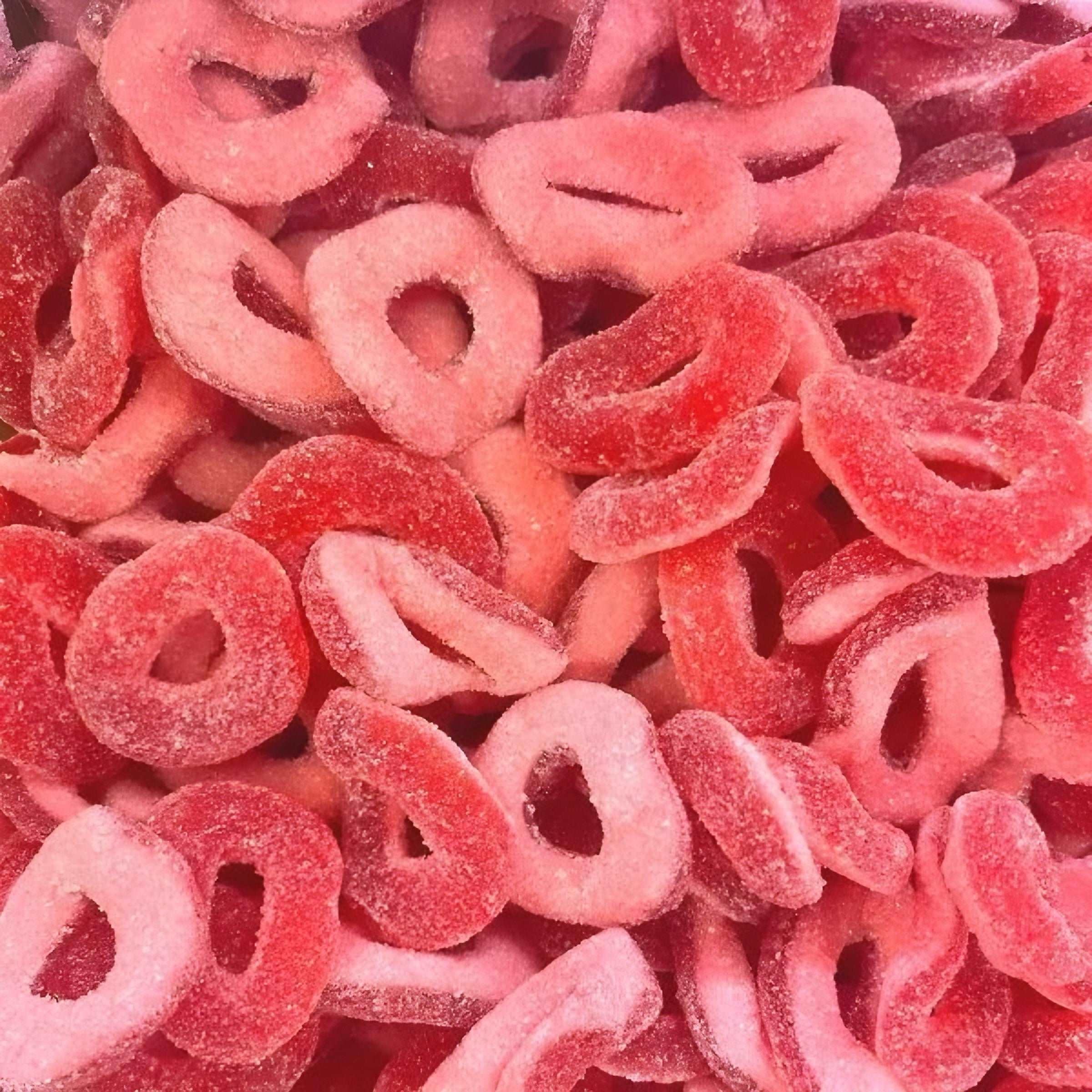 Image de Anneaux Fraise, une friandise savoureuse disponible sur Friandises Magic.